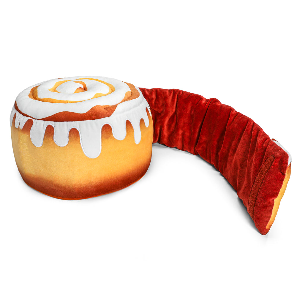 Yummy World Cecily the Scented Cinnamon Roll Interactive Plush (PRE-ORDER) - Kidrobot