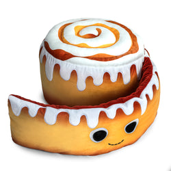 Yummy World Cecily the Scented Cinnamon Roll Interactive Plush (PRE-ORDER) - Kidrobot